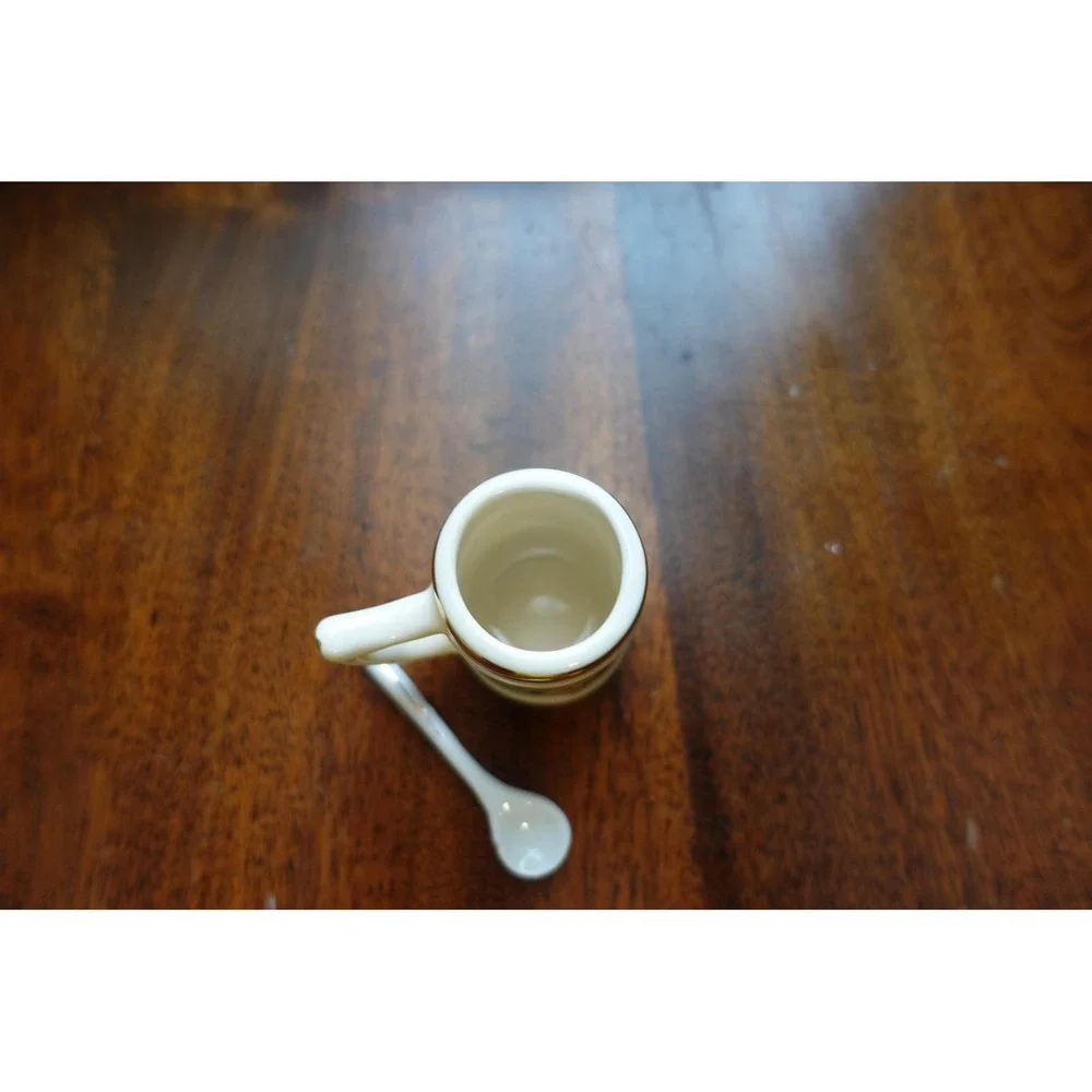 Vintage CAPSCO Martha Capitol mini mug 22 karat‎ gold white porcelain spoon